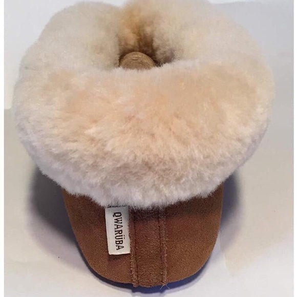 Sheepskin Sippers - Picture 2 of 7
